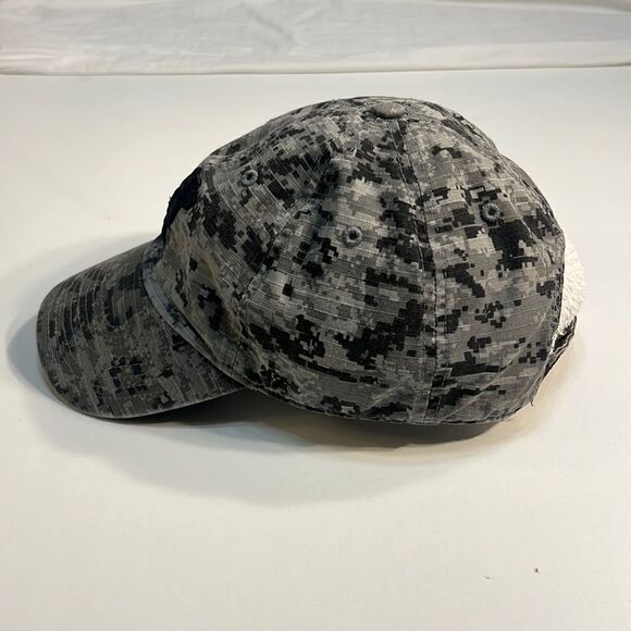 Camo Mack hat - Picture 2 of 7
